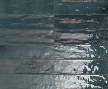 Terra lucida 8x30